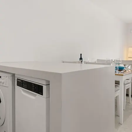 Obsidian Neptuno Seafront And Pool Apartment *