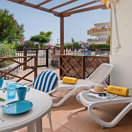 Apartment Obsidian Neptuno Seafront And Pool